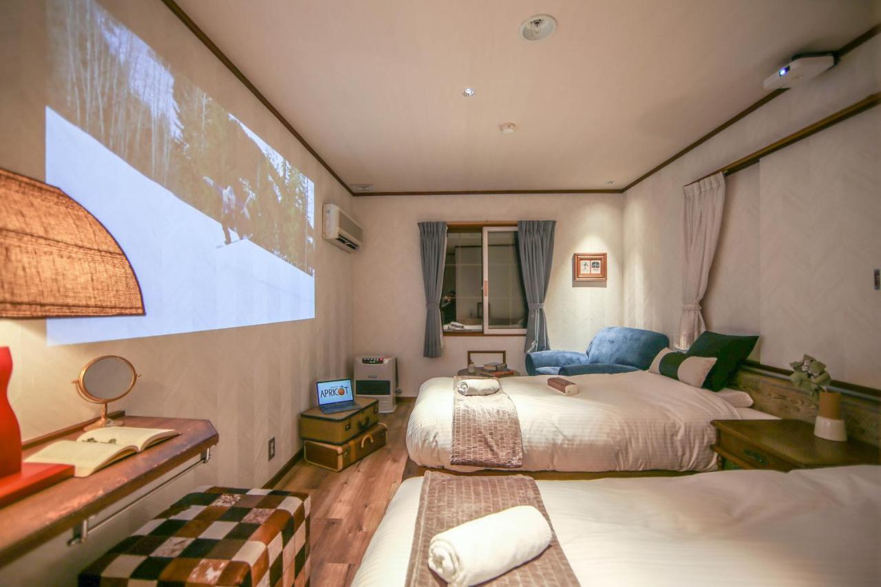 Apricot Pension Hakuba Ngoại thất bức ảnh