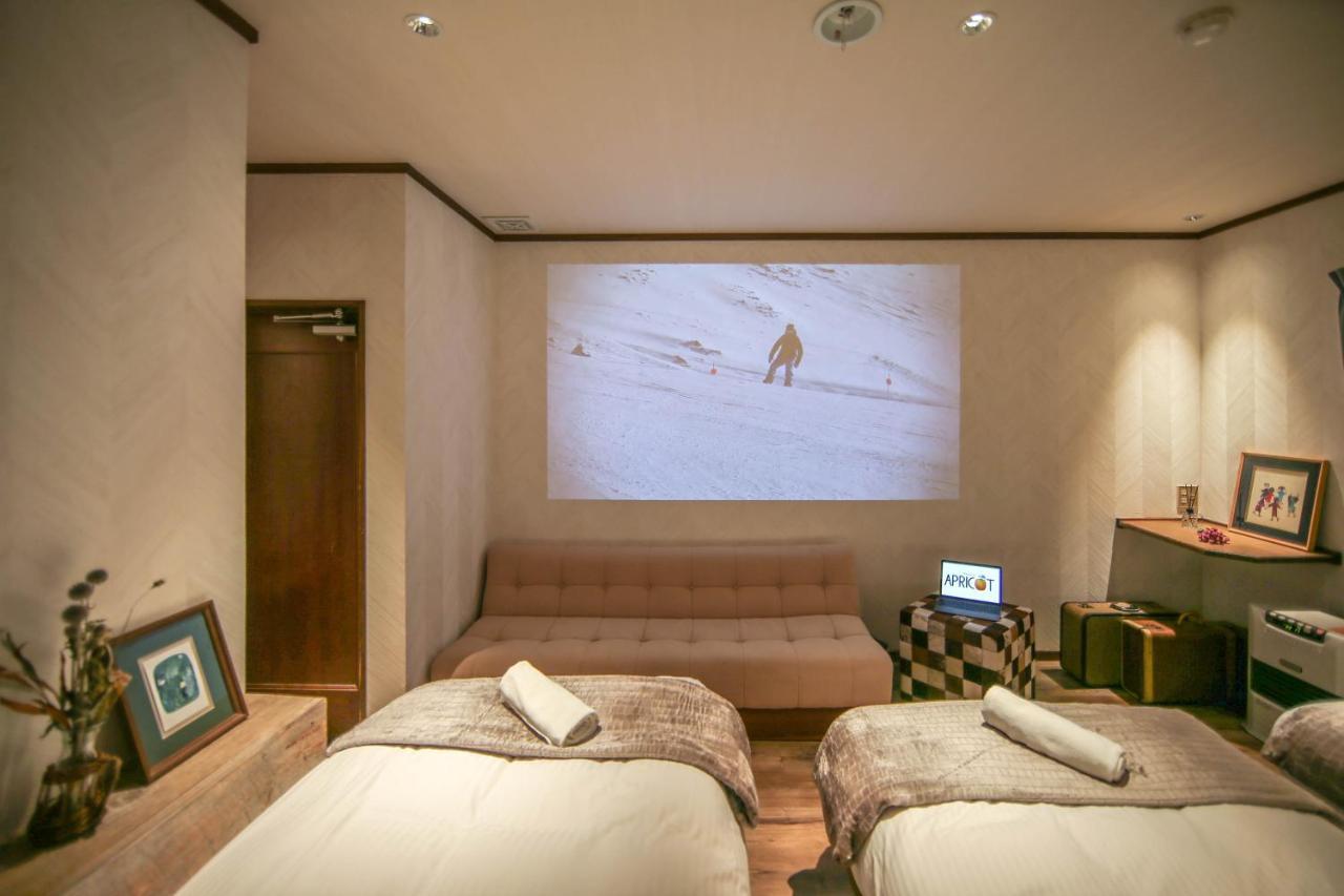 Apricot Pension Hakuba Ngoại thất bức ảnh