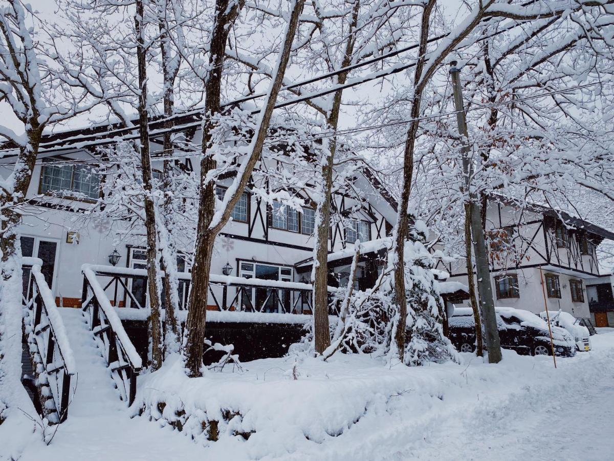 Apricot Pension Hakuba Ngoại thất bức ảnh