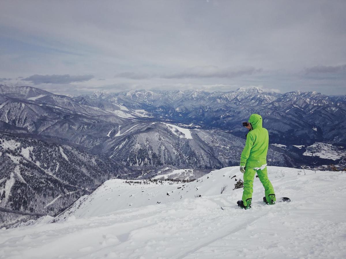 Apricot Pension Hakuba Ngoại thất bức ảnh