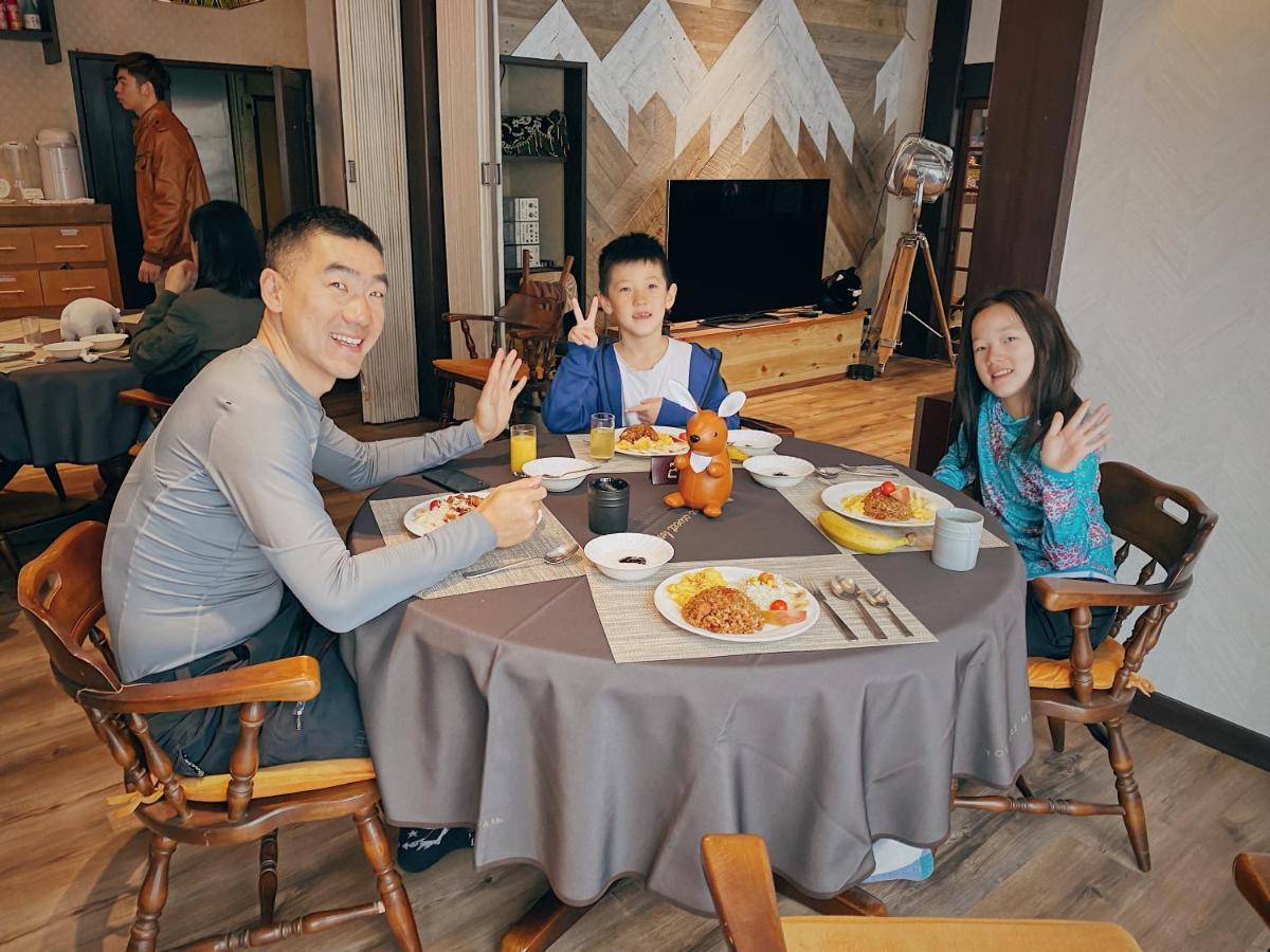 Apricot Pension Hakuba Ngoại thất bức ảnh